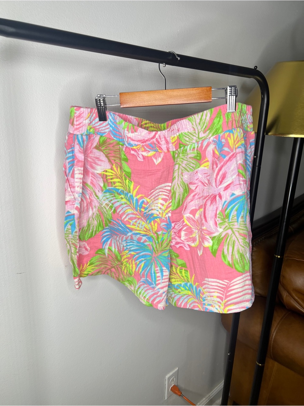 Belle by Kim Gravel Pink Tropical Leaf Print Shorts